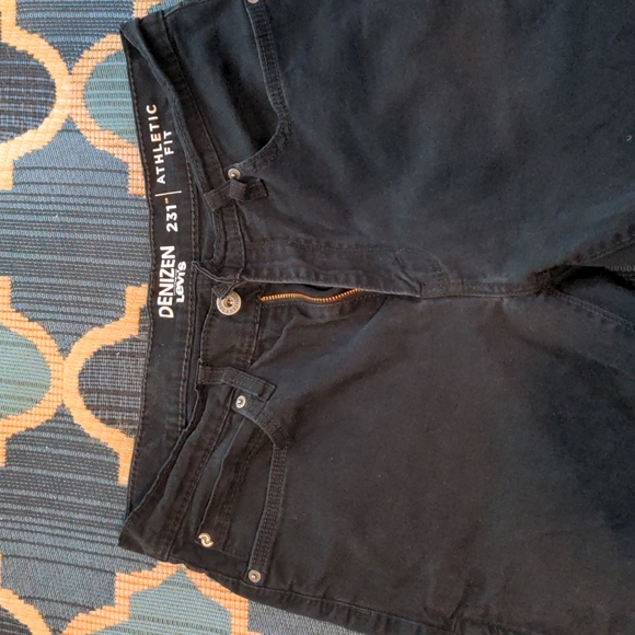 Denizen black Levi's